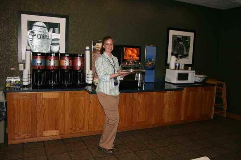 Hampton Inn Helena Restaurant foto